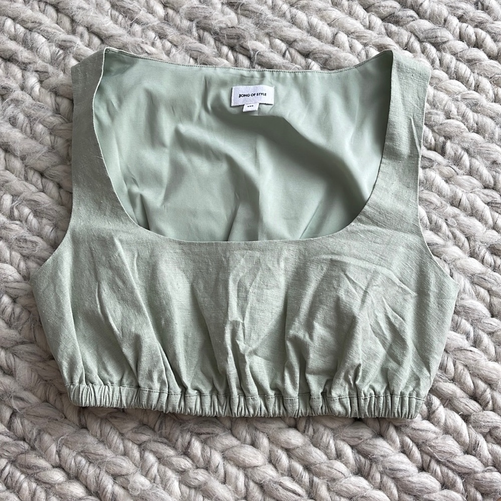 Song of style crop top